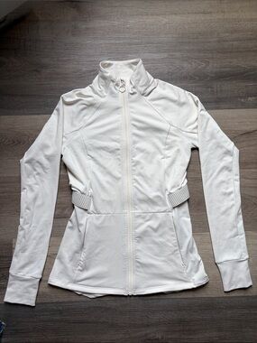 Fabletics Rosalia Performance White Full-Zip Athletic  Jacket